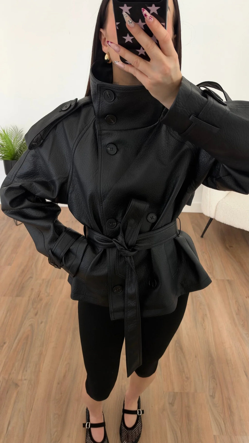 Trench-Coat Sally