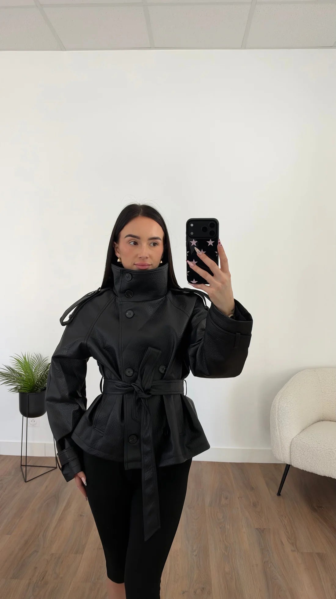 Trench-Coat Sally