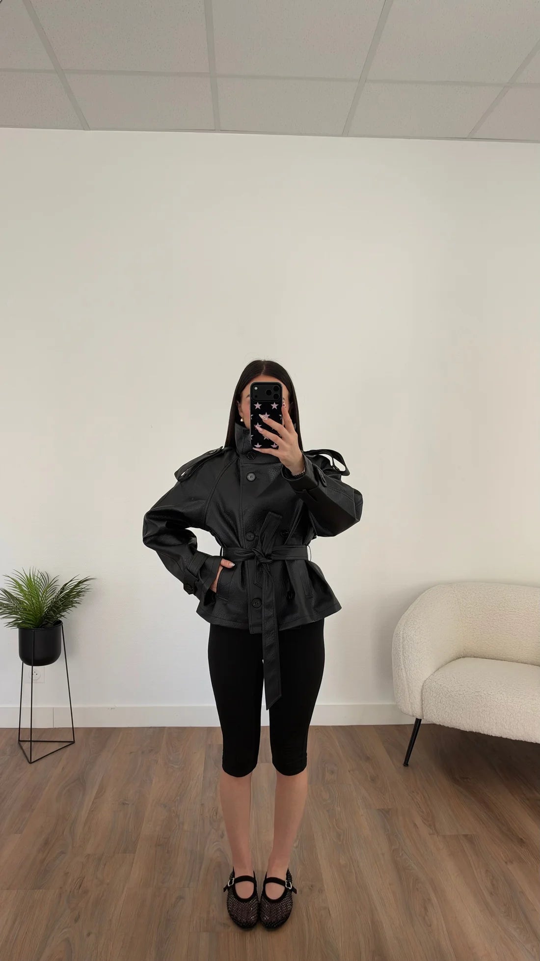 Trench-Coat Sally